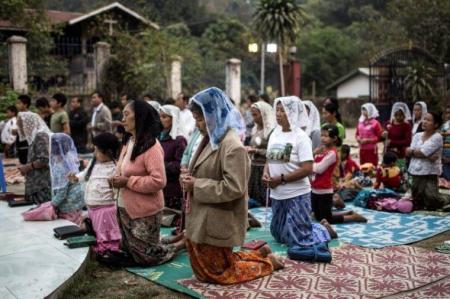 El ejército rebelde de Myanmar libera aldeanos cristianos cautivos durante 6 meses