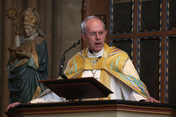 Arzobispo de Canterbury Justin Welby dimite por escándalo de encubrimiento de abusos a menores