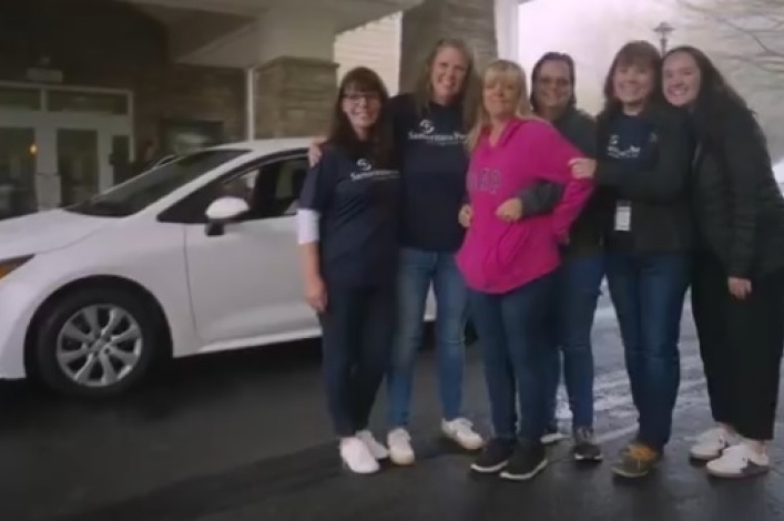  Samaritan's Purse regala vehículos nuevos a víctimas del huracán Helene