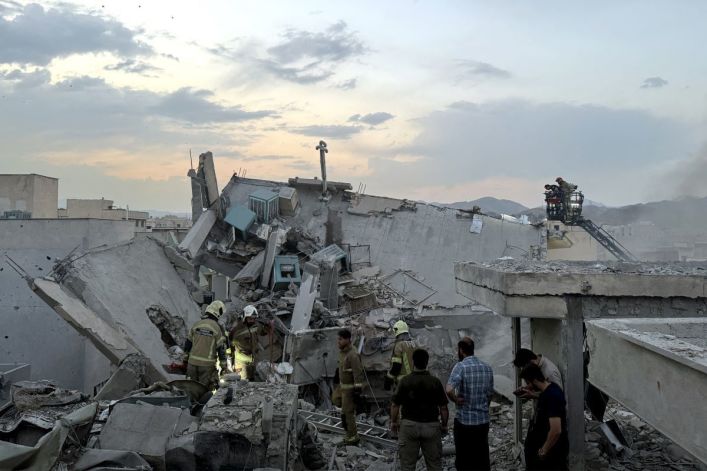 Israel acepta oficialmente el alto al fuego y afirma que alcanzó todos los objetivos de la "Operación León Creciente"