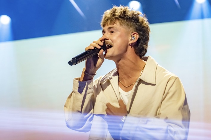 El cantante Forrest Frank ya no asistirá a entregas de premios: "Nuestra salvación es el trofeo"