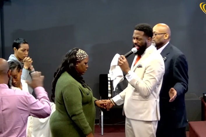 Pastor, exjugador de baloncesto profesional recibe sentencia de 30 meses por fraude fiscal