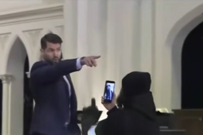 Junta de Misiones se compromete a proteger iglesia bautista atacada por activistas anti-ICE