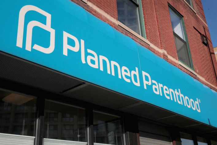 Administración de Biden usó la palabra clave 'Bengasi' para ocultar préstamos a Planned Parenthood