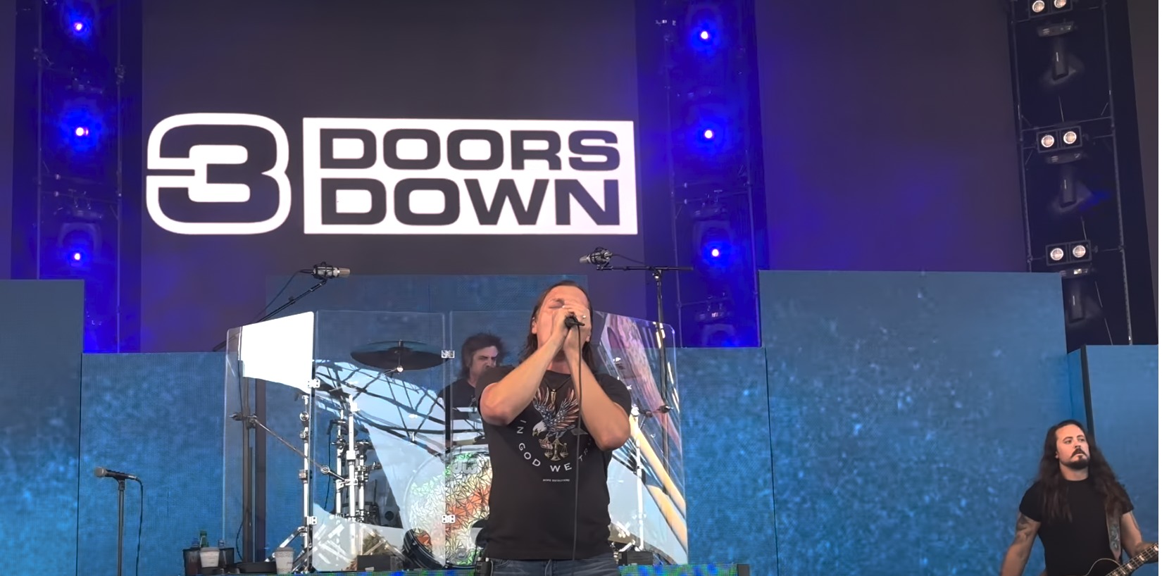 Cantante De 3 Doors Down De C Ncer En Estadio 4 Pide 30999 