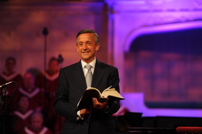 Ministerio del pastor Robert Jeffress supera el millón de suscriptores en YouTube