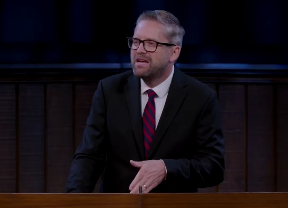 Grace Community Church nombra a Nathan Busenitz como nuevo pastor principal tras la muerte de John MacArthur